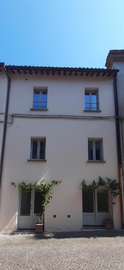 Casa Vacanze La Scala D'Oro Orvieto Exterior photo